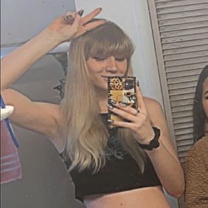 Meet your Posher, Sierra